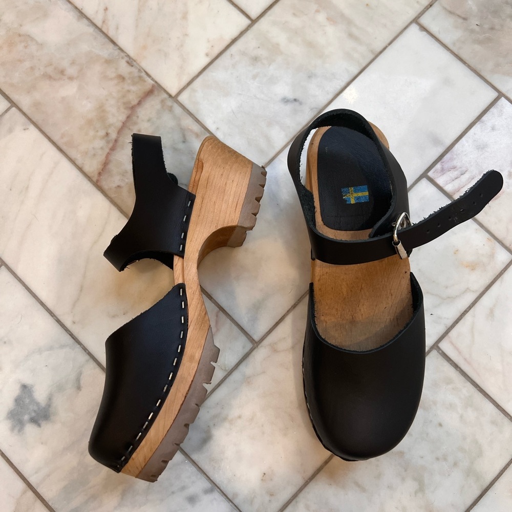 Freja clogs - Picture 1 of 4